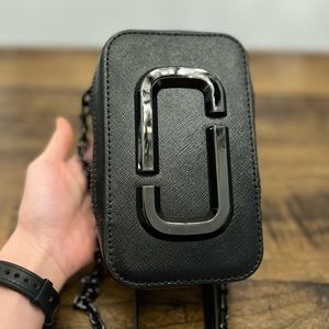 Max Jacobs Hot Shot crossbody bag in black